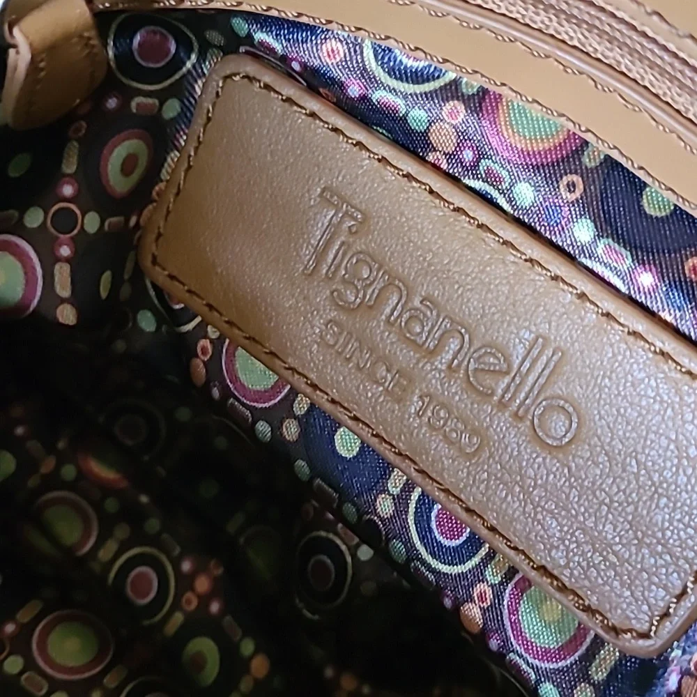 Tignanello Leather Tote Bag ❤️